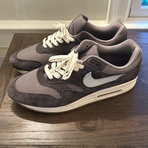 Nike Air Max 1 PRM Soft Grey Crepe Men’s Size 13 good condition
